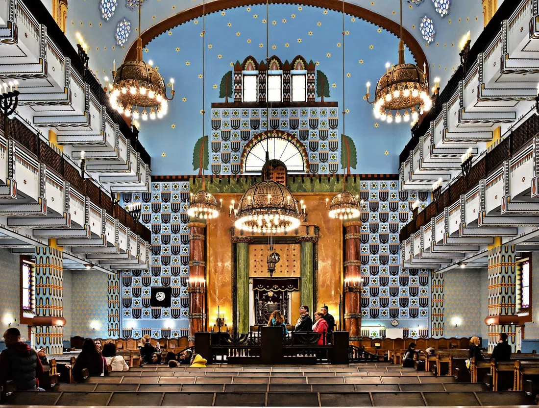 Kazinczy Street Synagogue, Budapest
