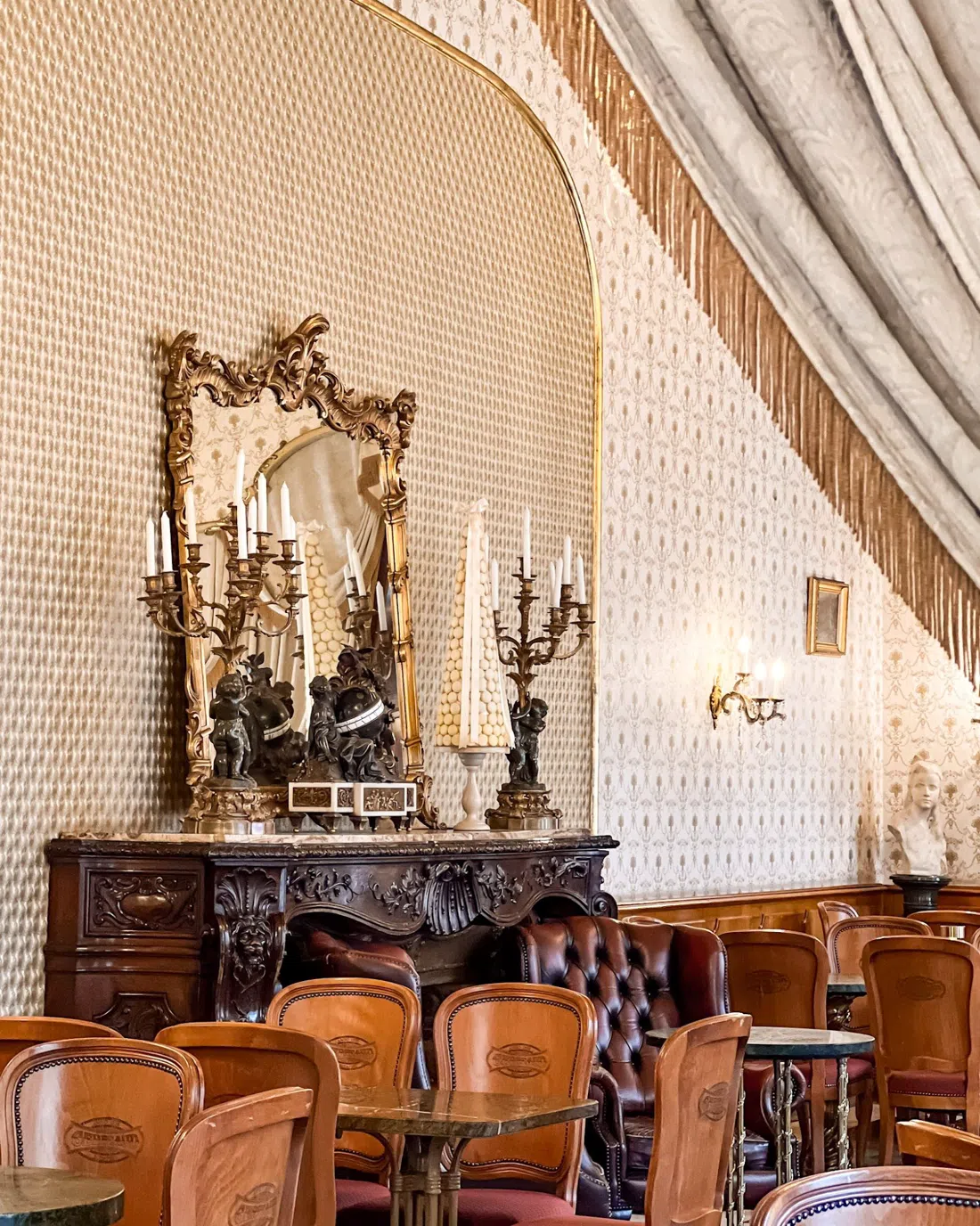 Café Gerbeaud, Budapest