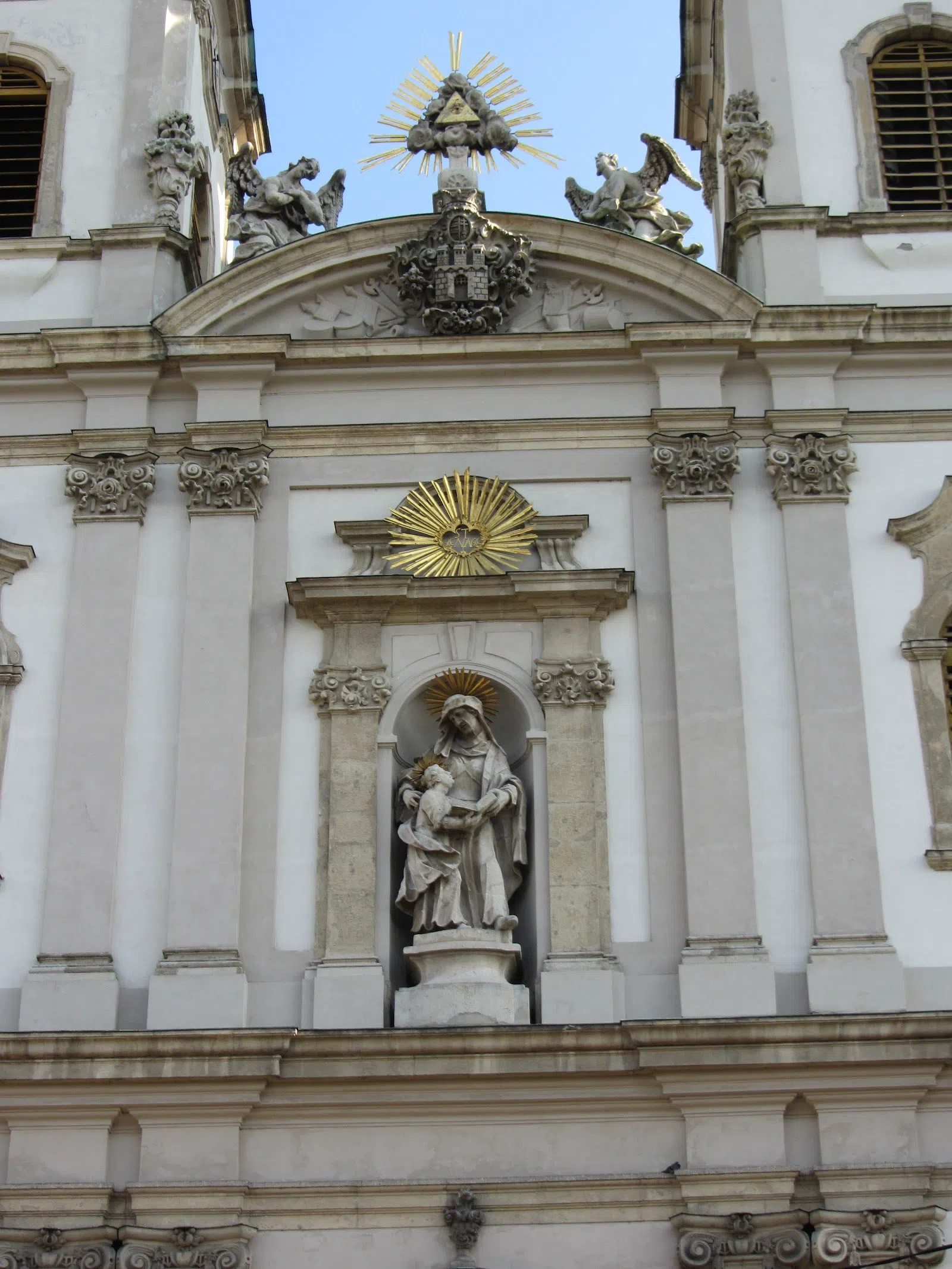 Church of St Anne (Szent Anna-templom), Batthyány tér, Budapest