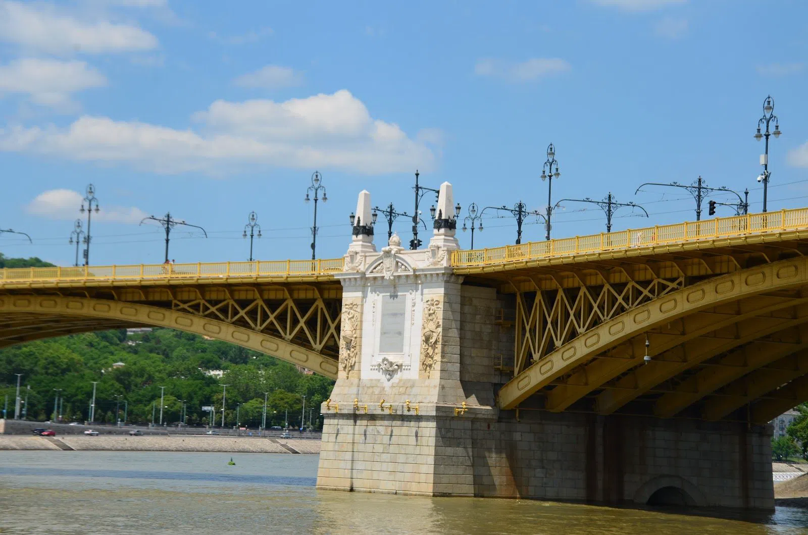 Margaret Bridge (Margit híd), Budapest