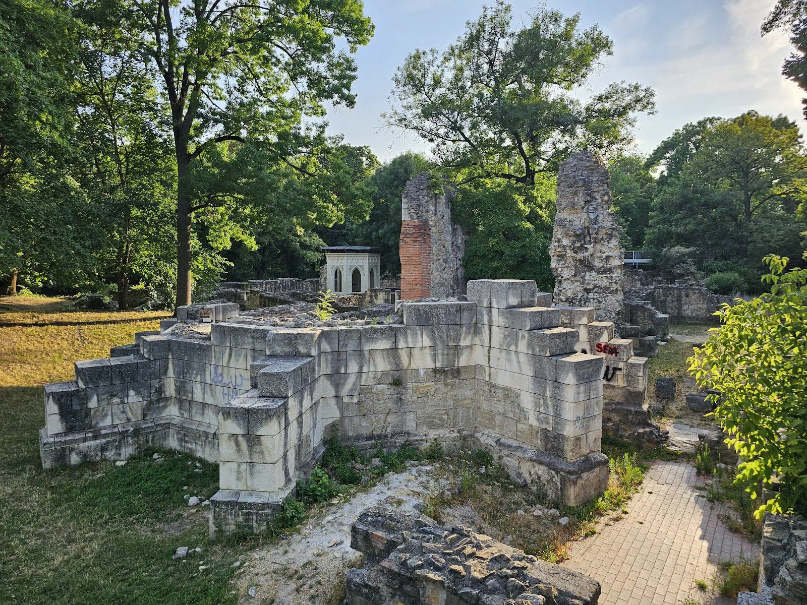 Dominican Convent Ruins & St Margaret's Shrine, Budapest