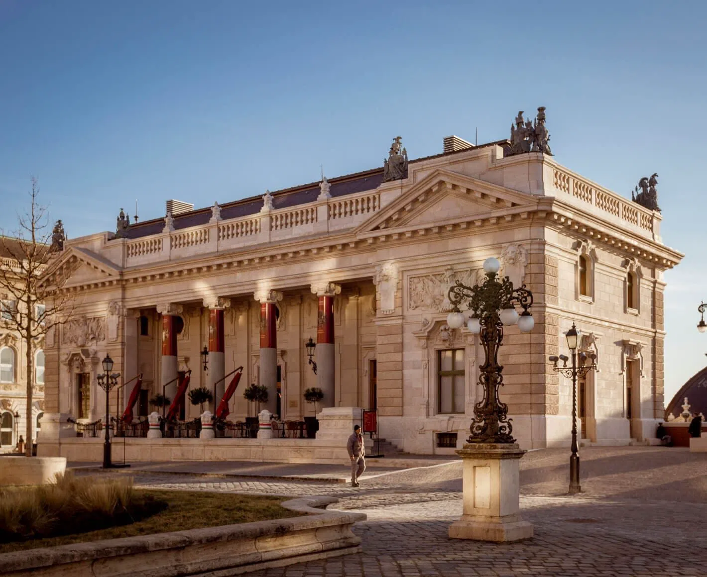 Főőrség Étterem és Kávéház (Royal Guard House), Budapest